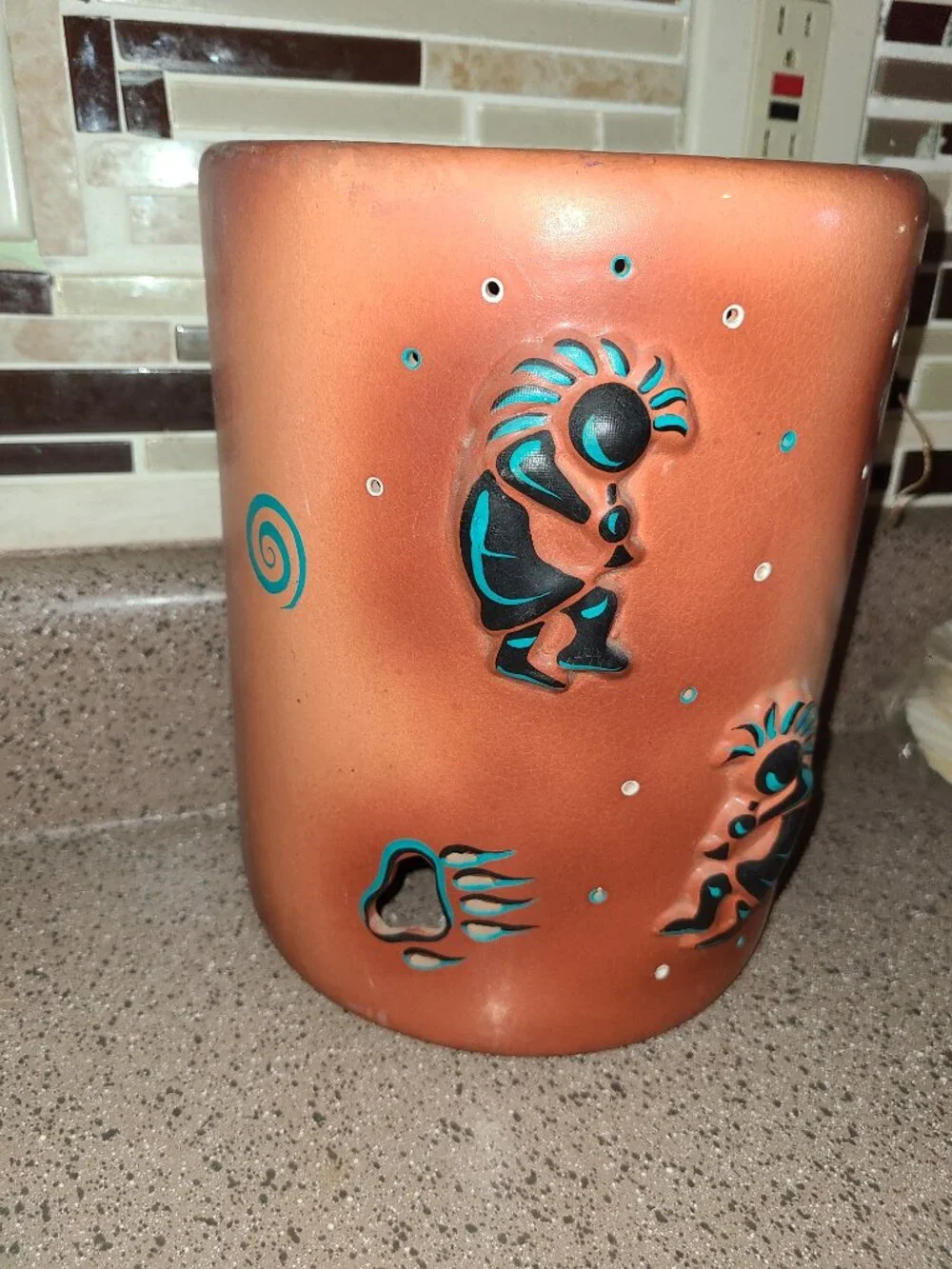 VTG Ceramic Lamp Shade Wall Sconce Luminary Southwestern Bear Claw Kokopelli